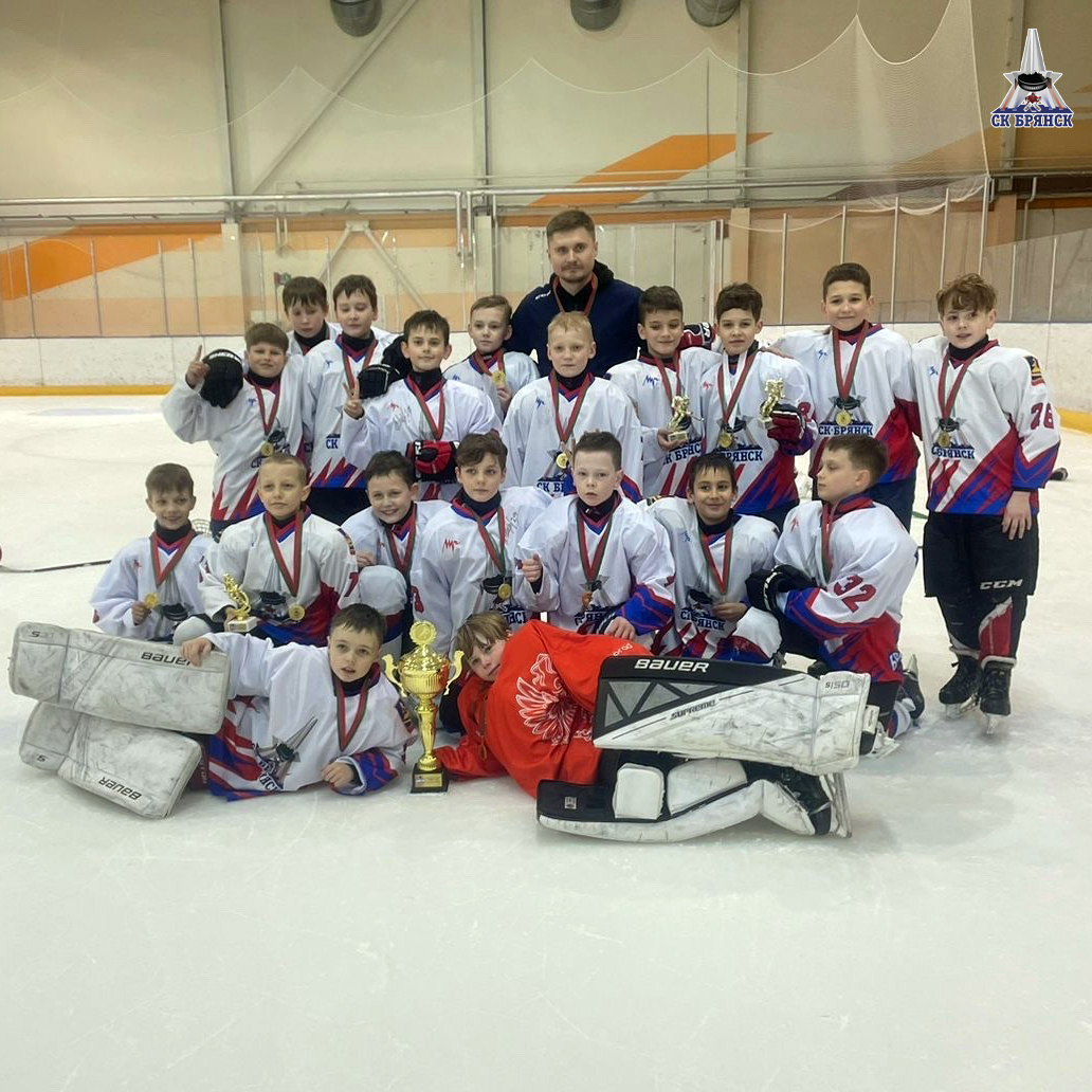 Брянские хоккеисты заняли 1 место на турнире в республике Беларусь среди юношей 2014 года (2)